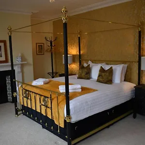https://carlton-house-spacious-4-bed-victorian-townhouse.yorkshirehotels.net